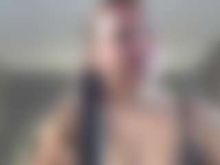 Krispyshot's Live Sex Cam Show