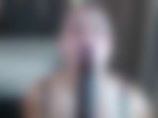 Krispyshot's Live Sex Cam Show