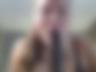 Krispyshot's Live Sex Cam Show