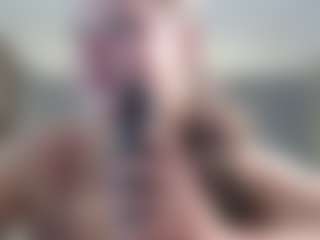 Krispyshot's Live Sex Cam Show