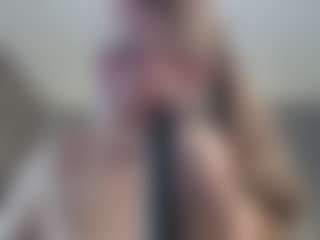 Krispyshot's Live Sex Cam Show