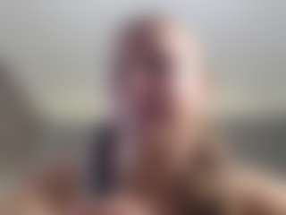 Krispyshot's Live Sex Cam Show