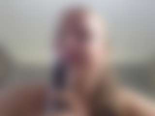 Krispyshot's Live Sex Cam Show