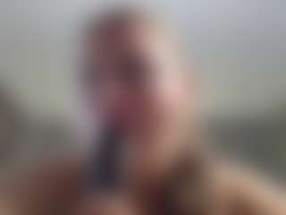 Krispyshot's Live Sex Cam Show