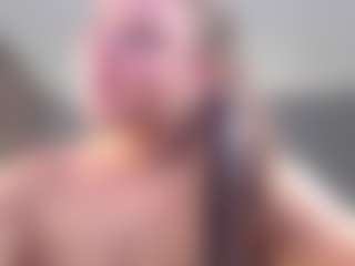 Krispyshot's Live Sex Cam Show
