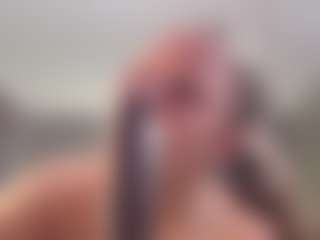Krispyshot's Live Sex Cam Show