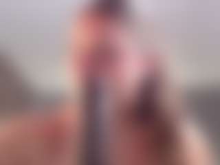 Krispyshot's Live Sex Cam Show