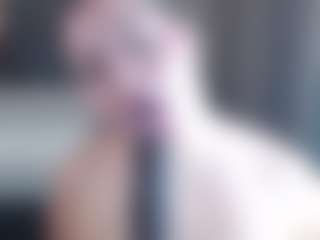 Krispyshot's Live Sex Cam Show