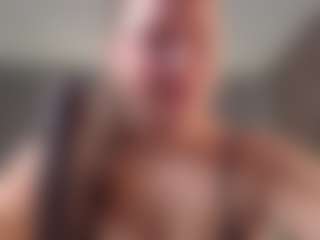 Krispyshot's Live Sex Cam Show