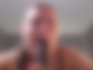 Krispyshot's Live Sex Cam Show