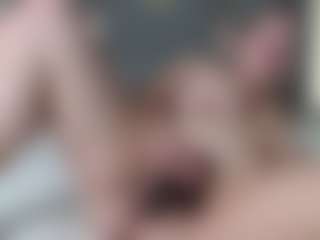 Krispyshot's Live Sex Cam Show