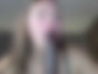 Krispyshot's Live Sex Cam Show