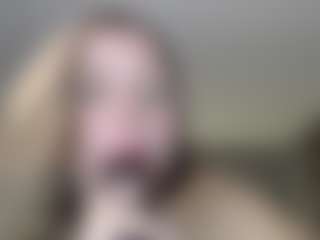 Krispyshot's Live Sex Cam Show