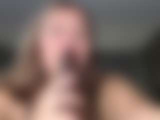 Krispyshot's Live Sex Cam Show