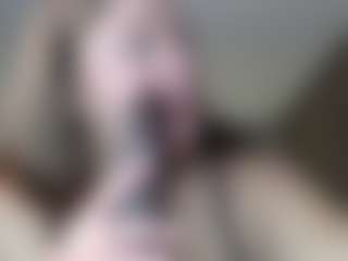 Live cam show with Krispyshot - White on slutload