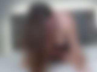 Krispyshot's Live Sex Cam Show