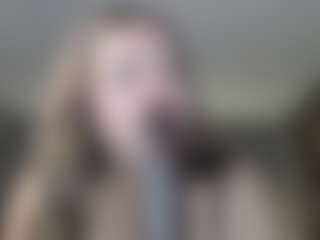 Live cam show with Krispyshot - Green Eyes on camwithhim.com