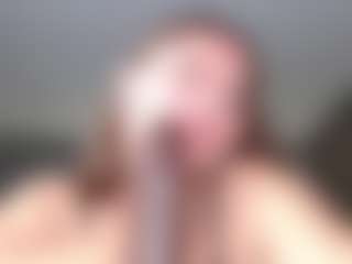 Live cam show with Krispyshot - Ride Torso on live18s.com