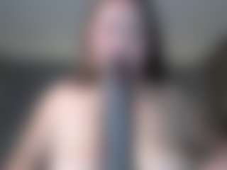 Live cam show with Krispyshot - Ahegao on boobsie.com