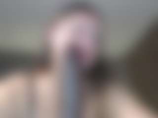 Krispyshot's Live Sex Cam Show