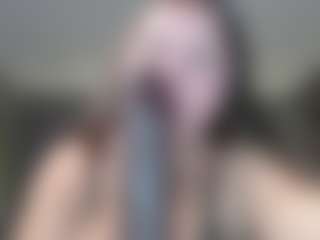 Live cam show with Krispyshot - Joi on Mixed Magazine Live