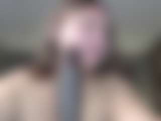 Krispyshot's Live Sex Cam Show