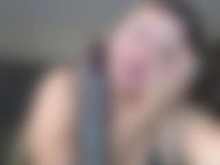 Live cam show with Krispyshot - Ride Torso on madthumbs