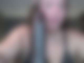 Krispyshot's Live Sex Cam Show