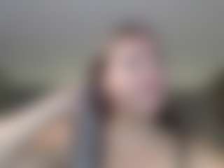 Krispyshot's Live Sex Cam Show