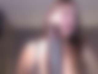 Live cam show with Krispyshot - Smoking on livesuperchat.net