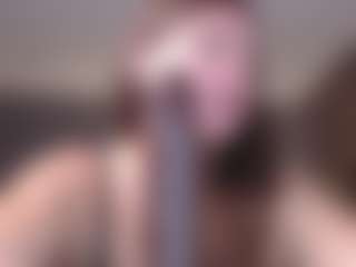 Live cam show with Krispyshot - Smoking on Camsoda