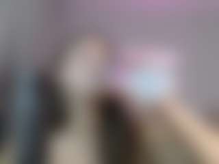 Live cam show with Krispyshot - Smoking on Camsoda