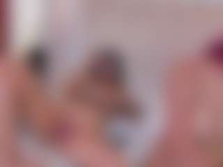 Luna's Live Sex Cam Show