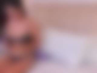 Luna's Live Sex Cam Show