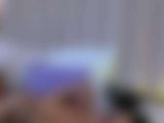 Luna's Live Sex Cam Show