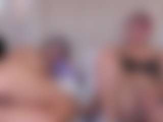 Luna's Live Sex Cam Show