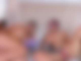 Live cam show with Luna - Red Hair on Milfs Live