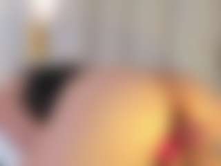 Luna's Live Sex Cam Show