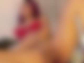 Live cam show with Luna - Thick on Camiplay Live
