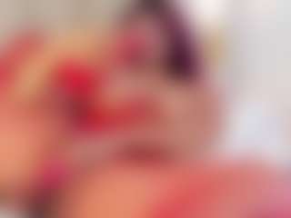 Live cam show with Luna - Strip Red Hair on pussylord.com