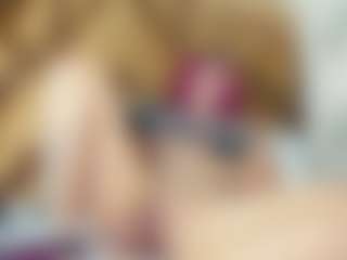 Luna's Live Sex Cam Show