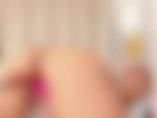 Luna's Live Sex Cam Show