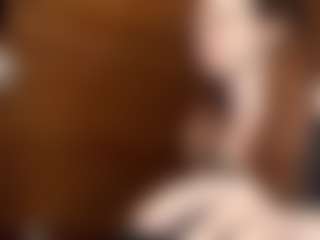Live cam show with MegganPeare - Solo Show on livesuperchat.net