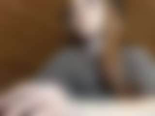 Live cam show with MegganPeare - Foot Fetish on justonemore.cc