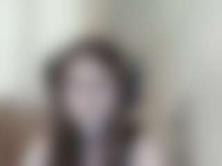 Live cam show with MegganPeare - Teen (18+) on sexylive.show