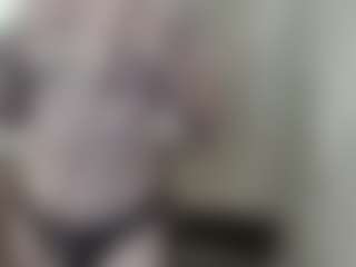 Live cam show with MegganPeare - Small Tits Brown Hair on Chatstar