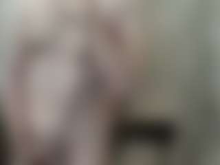 Live cam show with MegganPeare - Small Tits on Uber Horny