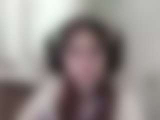 Live cam show with MegganPeare - Gray Eyes on Instabang