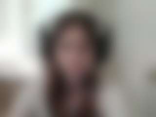 Live cam show with MegganPeare - Gray Eyes on CamSodaAdn