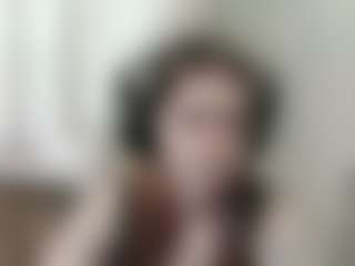 Live cam show with MegganPeare - Skinny on SquirtSoMuch
